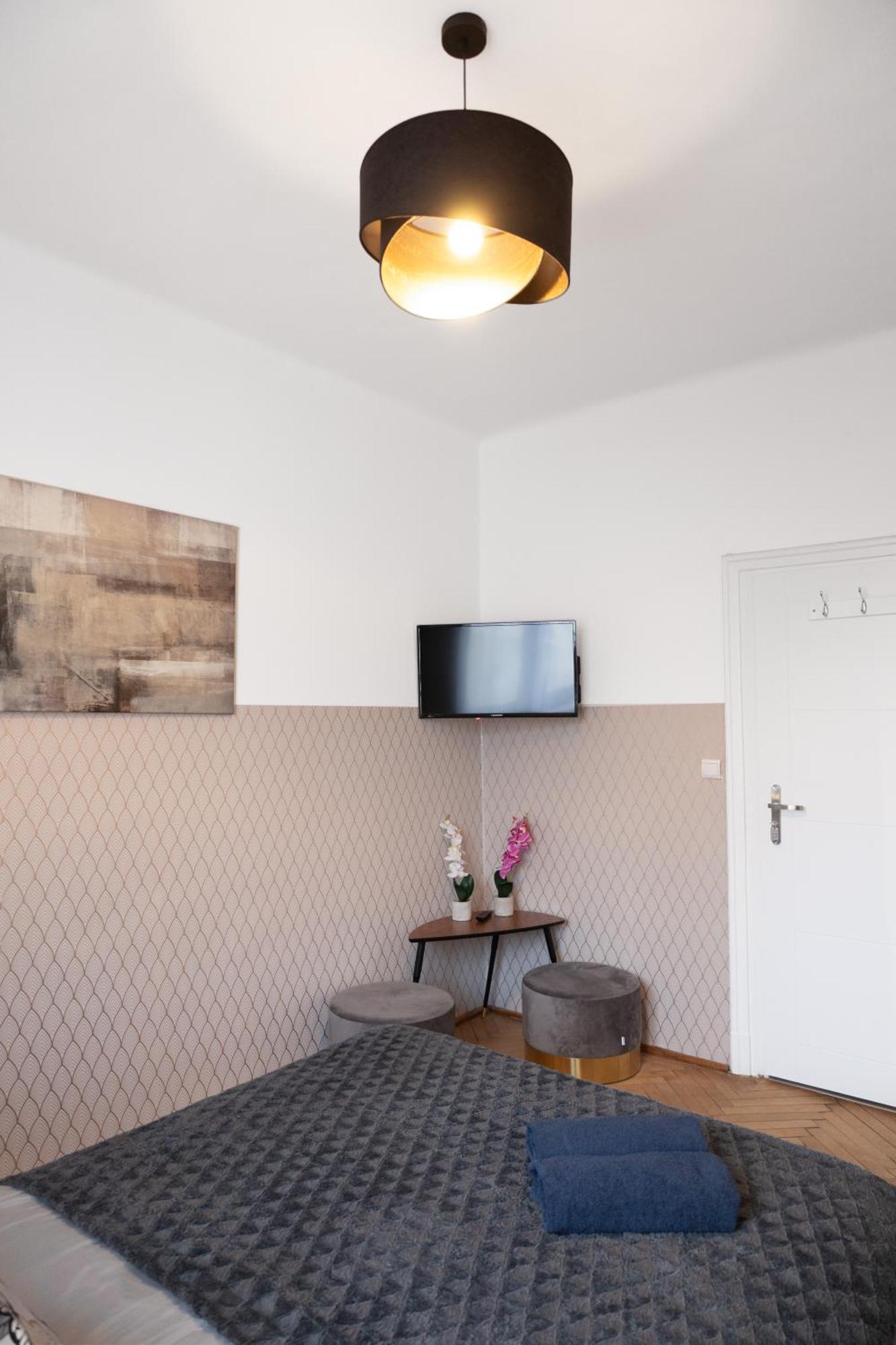Clicktheflat Wilcza 35 City Center Apart Rooms Варшава Экстерьер фото